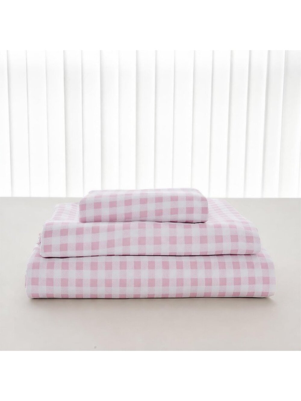 Cozy Pink Gingham Queen Sheet Set | Soft Cotton Bedding for Stylish Bedrooms